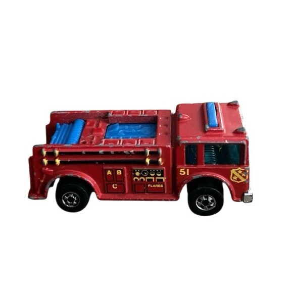 Vintage Hot Wheels Fire-Eater 51 Fire Engine Truck 1976 Hong Kong Blackwalls - Picture 3 of 5